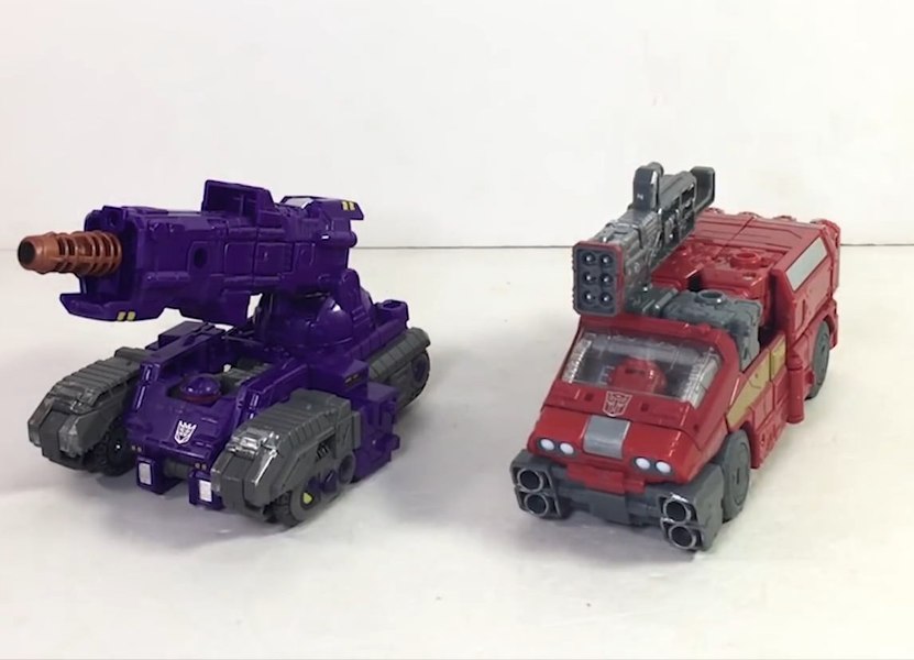 Transformers Siege Brunt Deluxe Wave 3 Weaponizer With Gallery 09 (9 of 33)